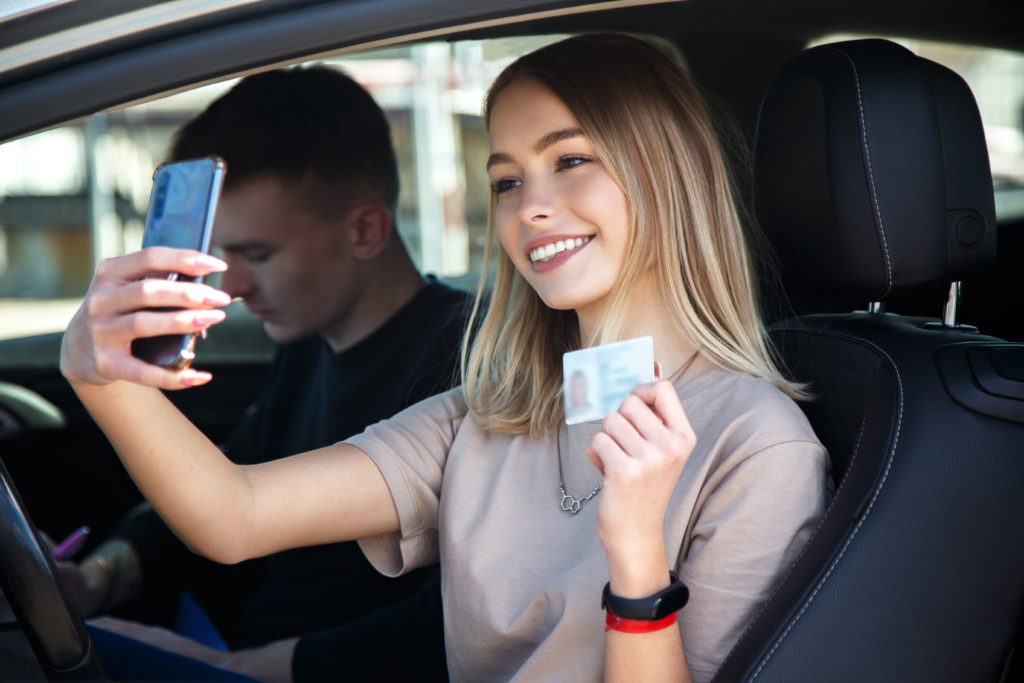 The Ultimate Guide to a Perfect License Photo
