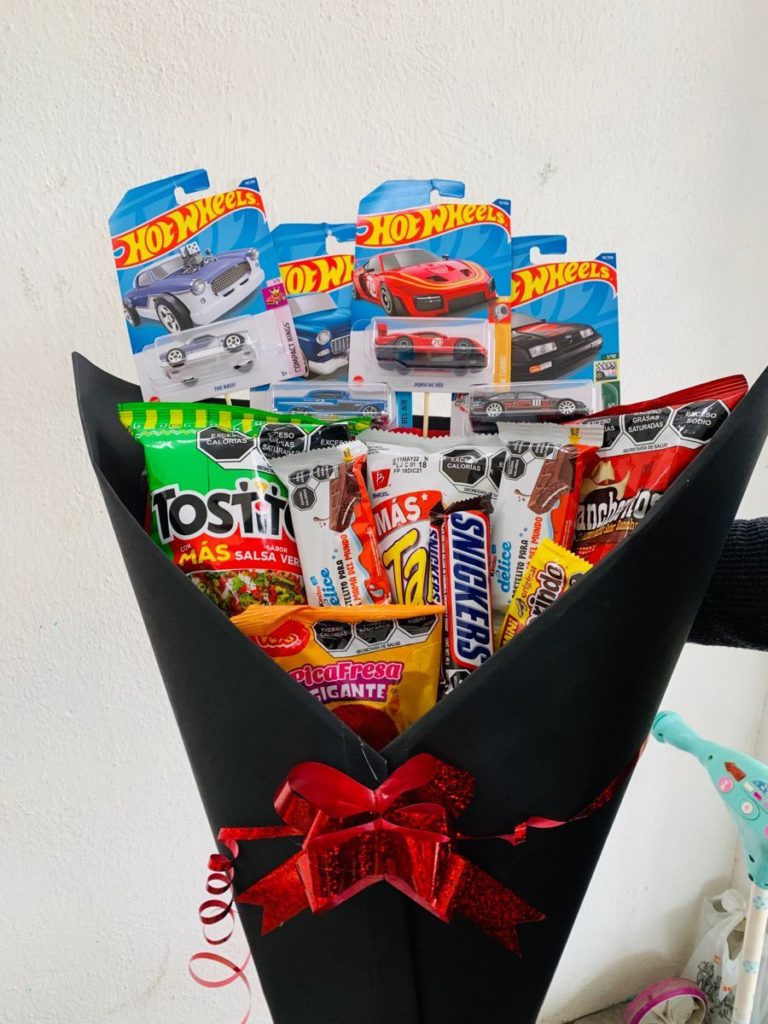 How To Make A Hot Wheels Bouquet In 3 Ridiculously Easy Steps