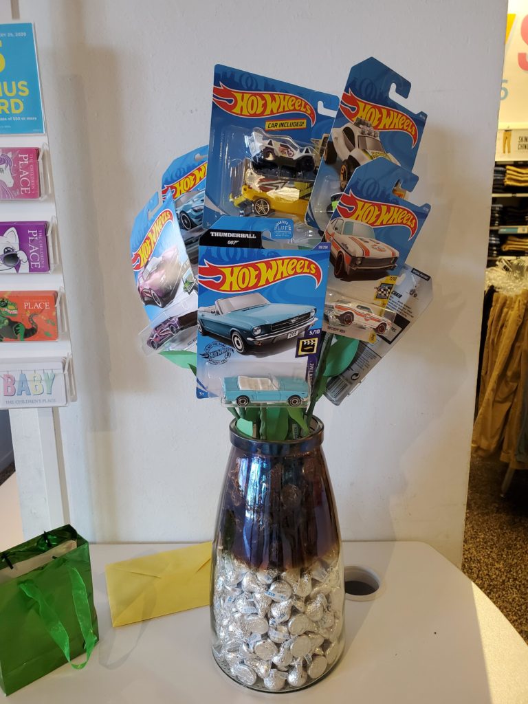 How To Make A Hot Wheels Bouquet In 3 Ridiculously Easy Steps